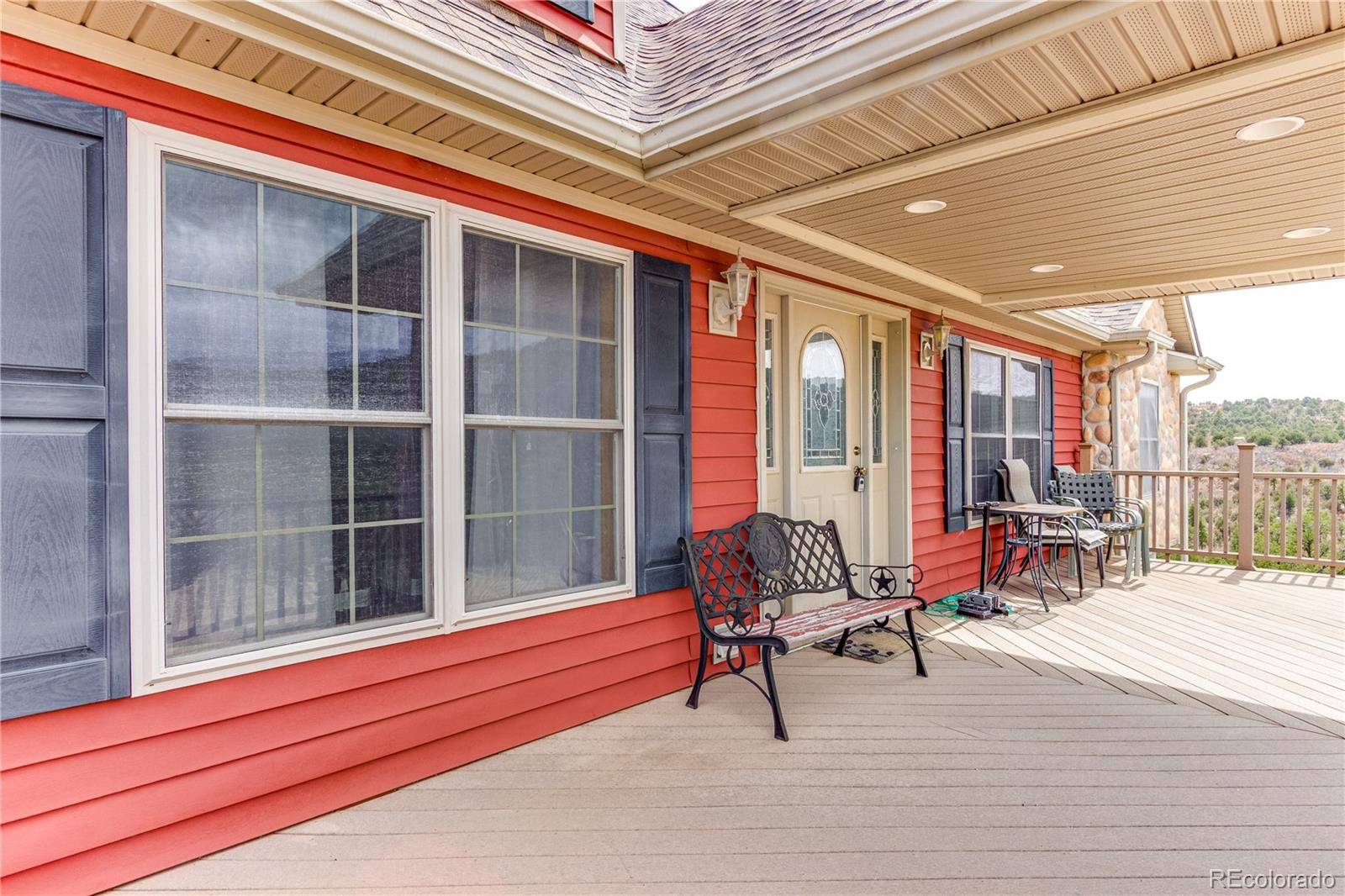 33186 Little Bear DR, Trinidad, CO 81082