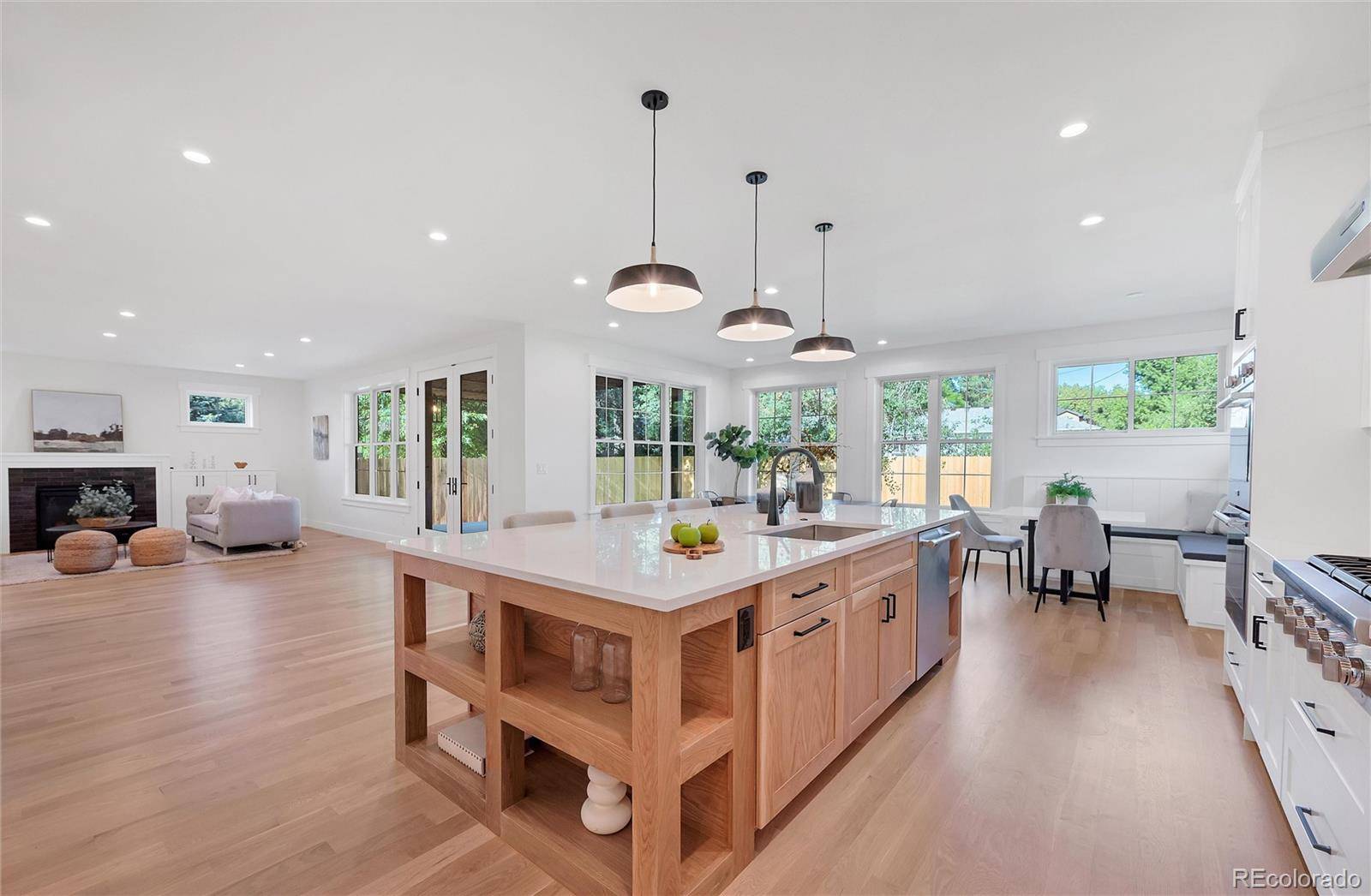 1035 N Leyden ST, Denver, CO 80220