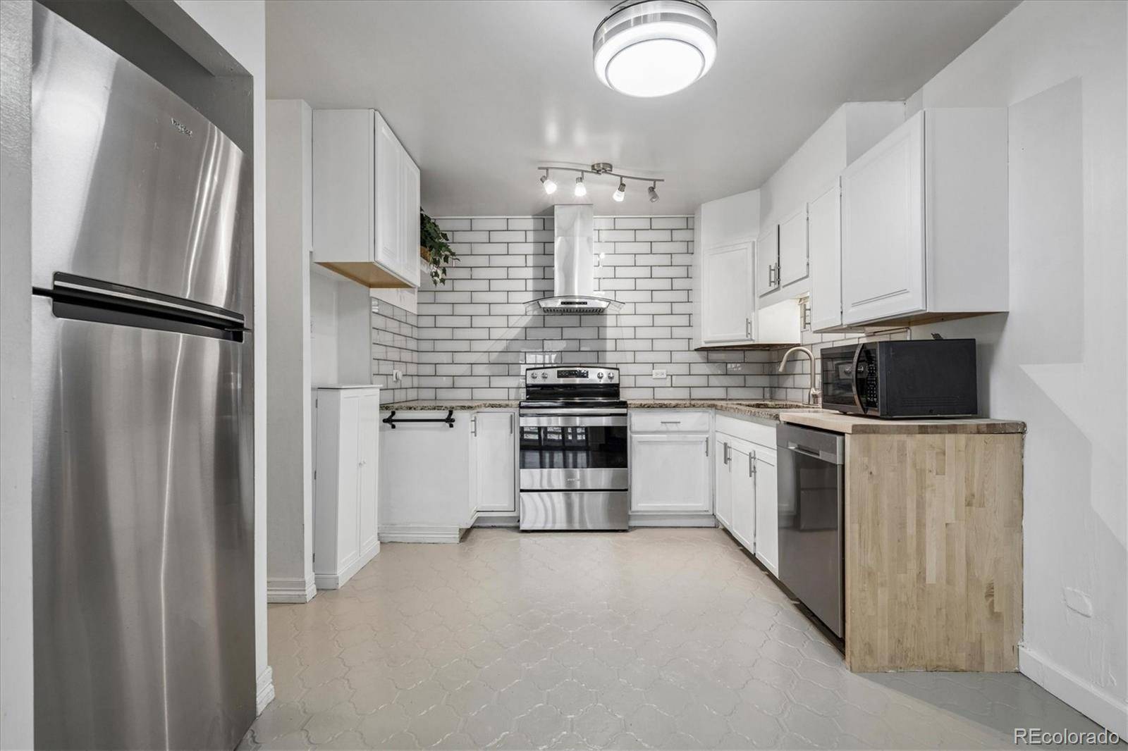 705 S Alton WAY #6B, Denver, CO 80247