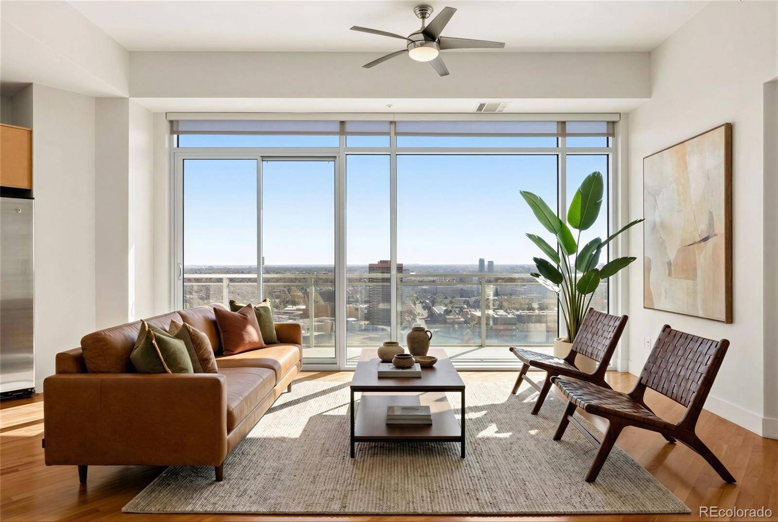 2001 N Lincoln ST #2422L, Denver, CO 80202