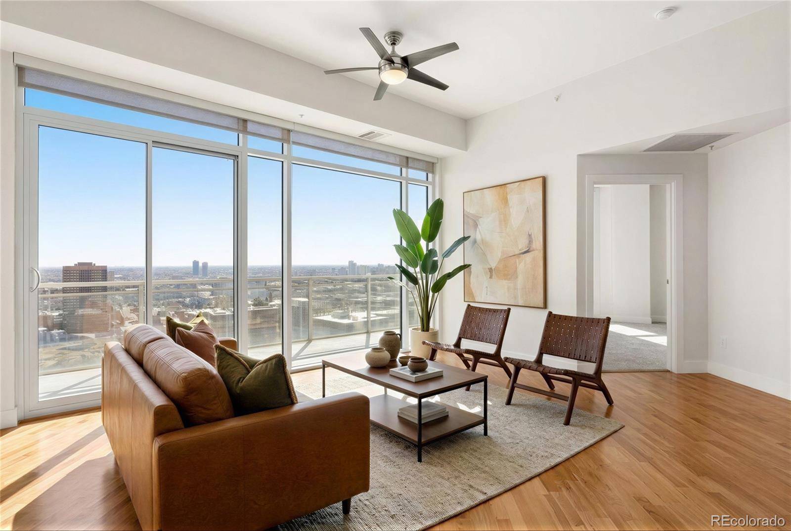 2001 N Lincoln ST #2422L, Denver, CO 80202