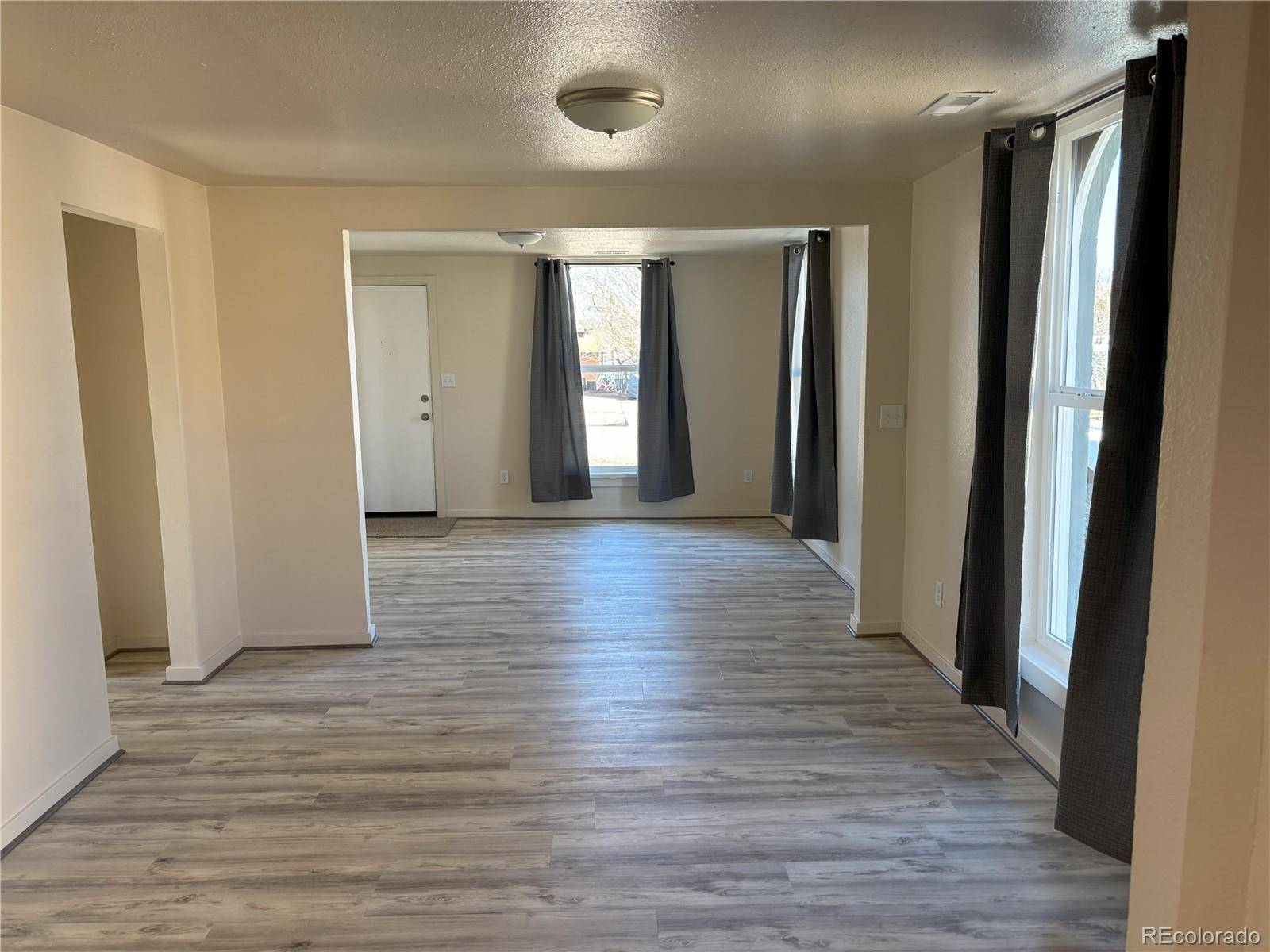 805 Raton AVE, La Junta, CO 81050