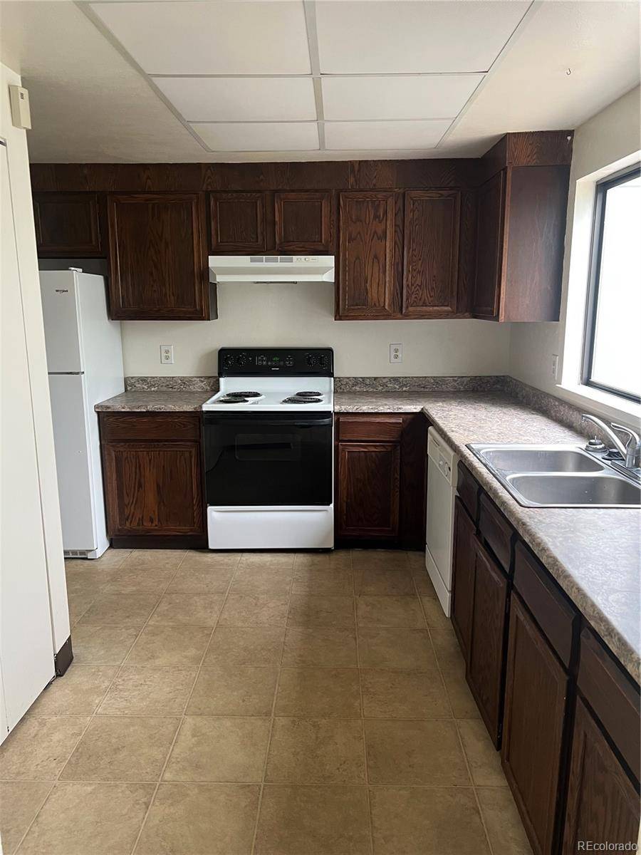 2458 S Victor ST #E, Aurora, CO 80014