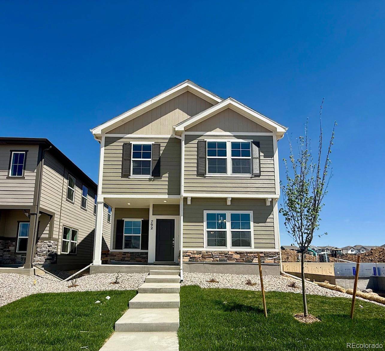 792 N Bently ST, Watkins, CO 80137