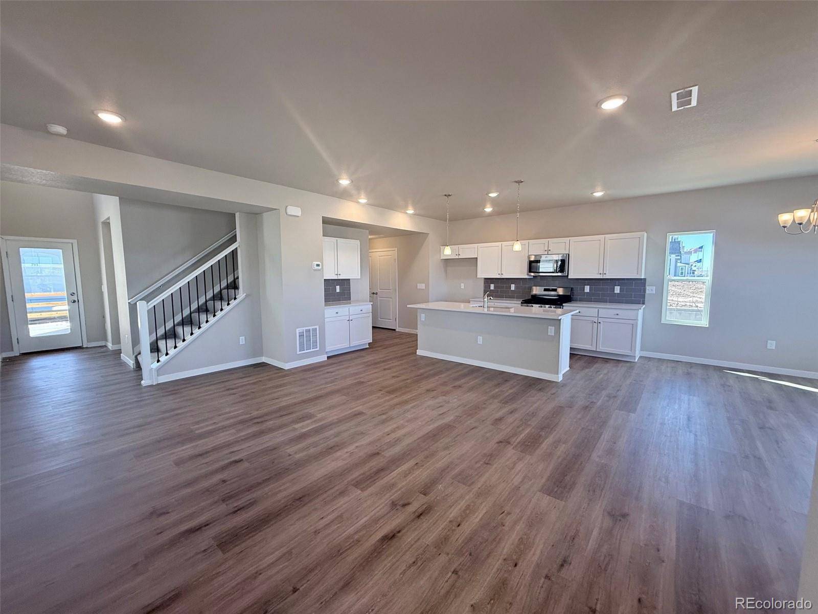 792 N Bently ST, Watkins, CO 80137