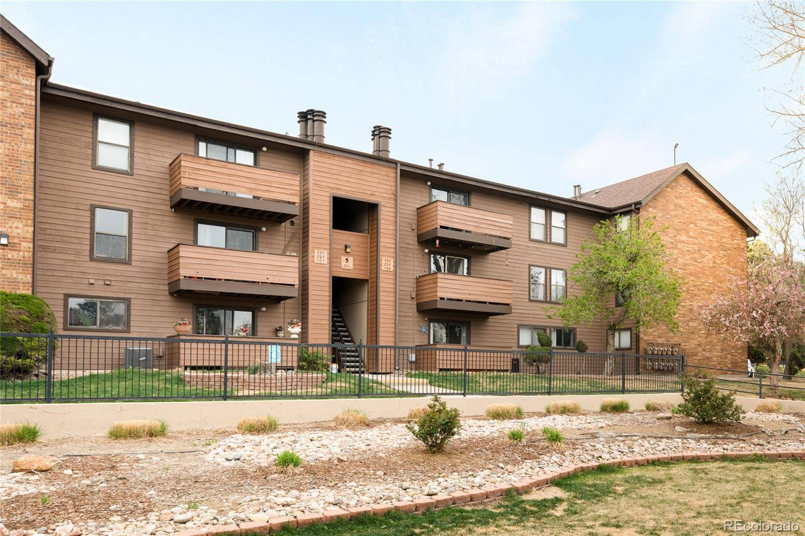 211 Wright ST #106, Lakewood, CO 80228