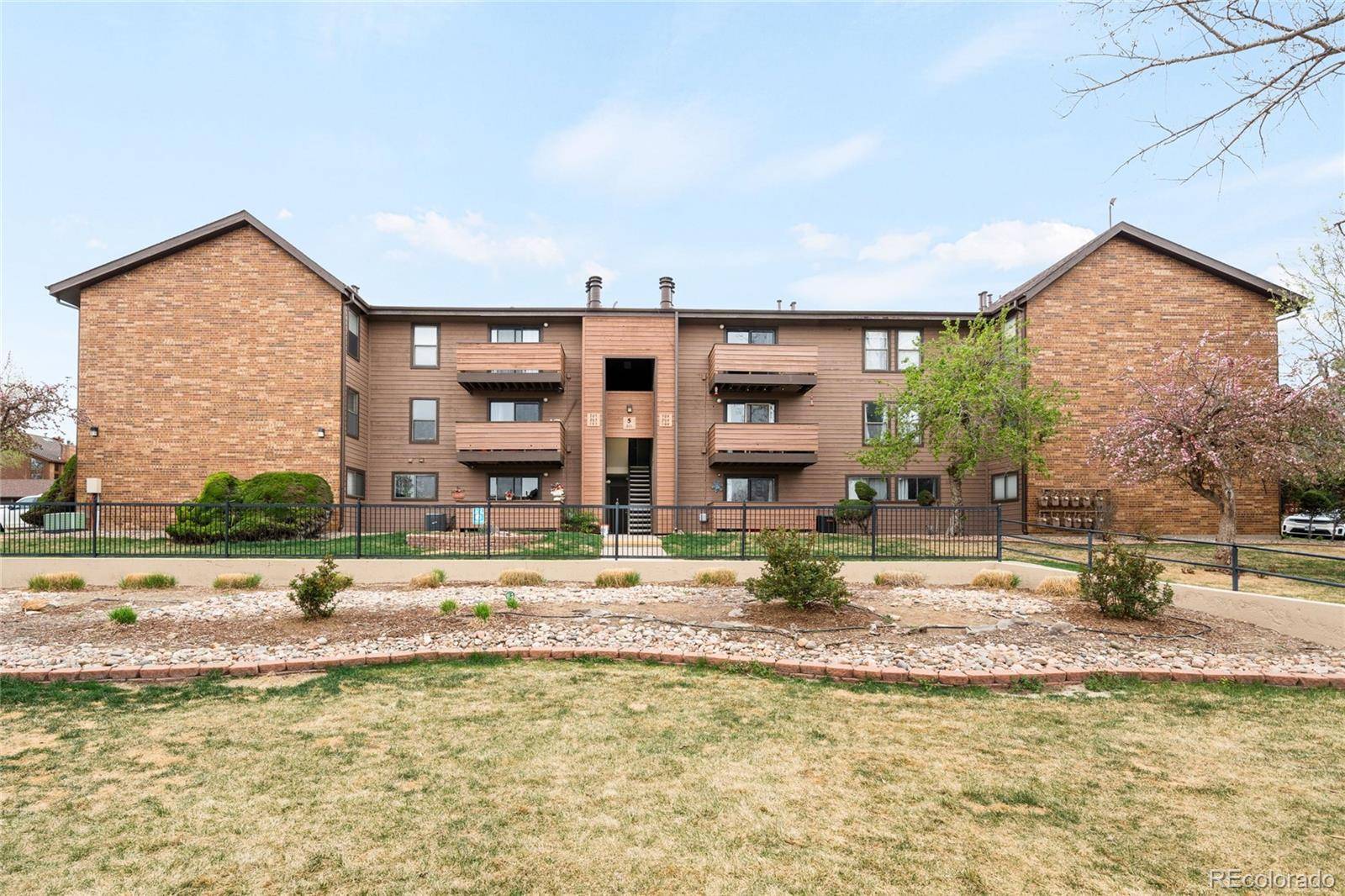 211 Wright ST #106, Lakewood, CO 80228