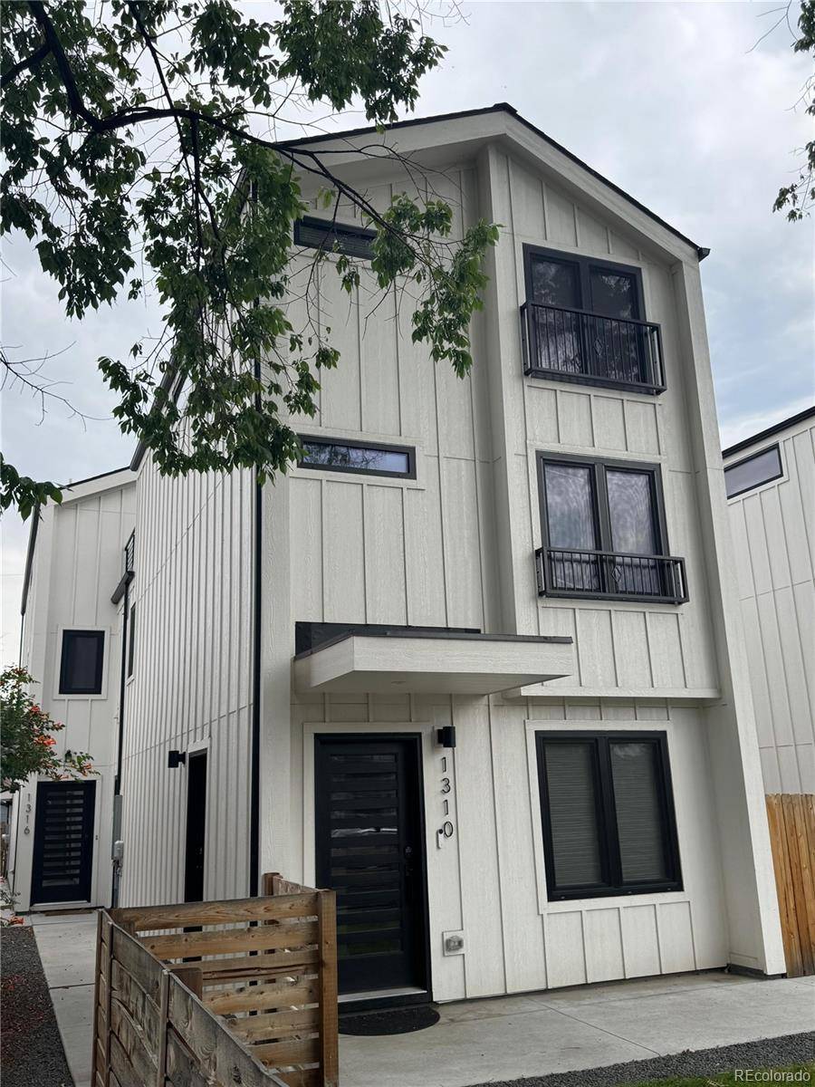 1310 Zenobia ST, Denver, CO 80204