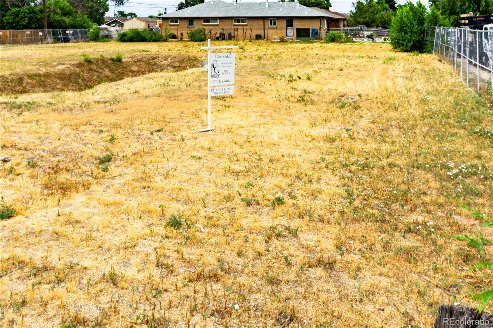 3611 Grape ST, Denver, CO 80207