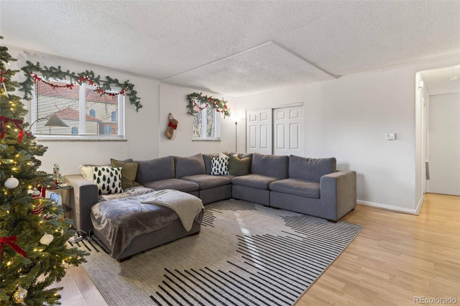 5101-5105 E 8th AVE, Denver, CO 80220