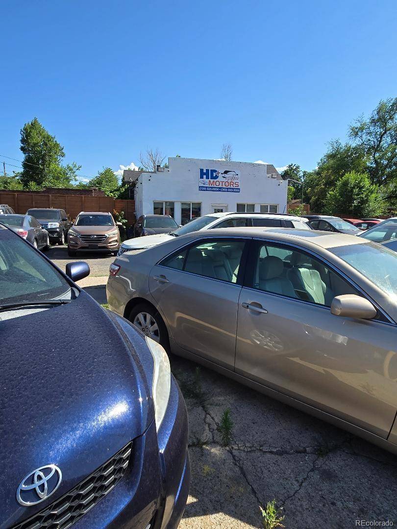4800 E Colfax AVE, Denver, CO 80220