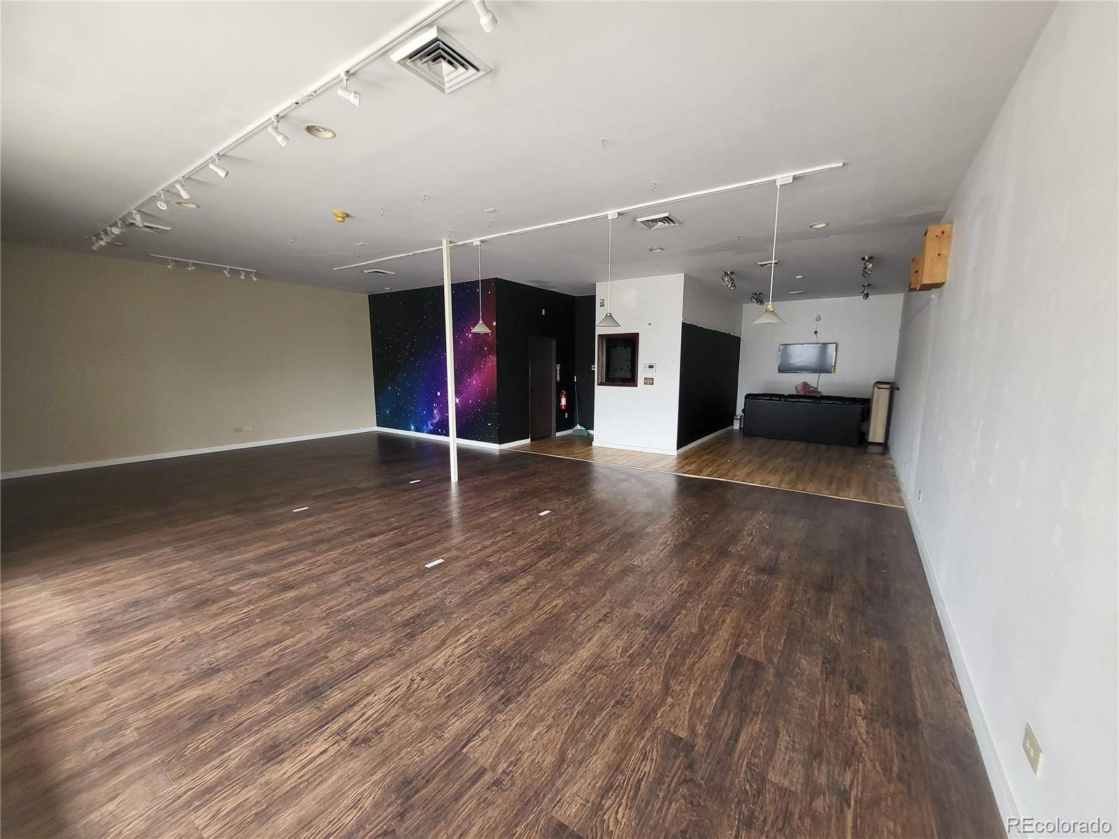 1921 Wadsworth BLVD, Lakewood, CO 80214