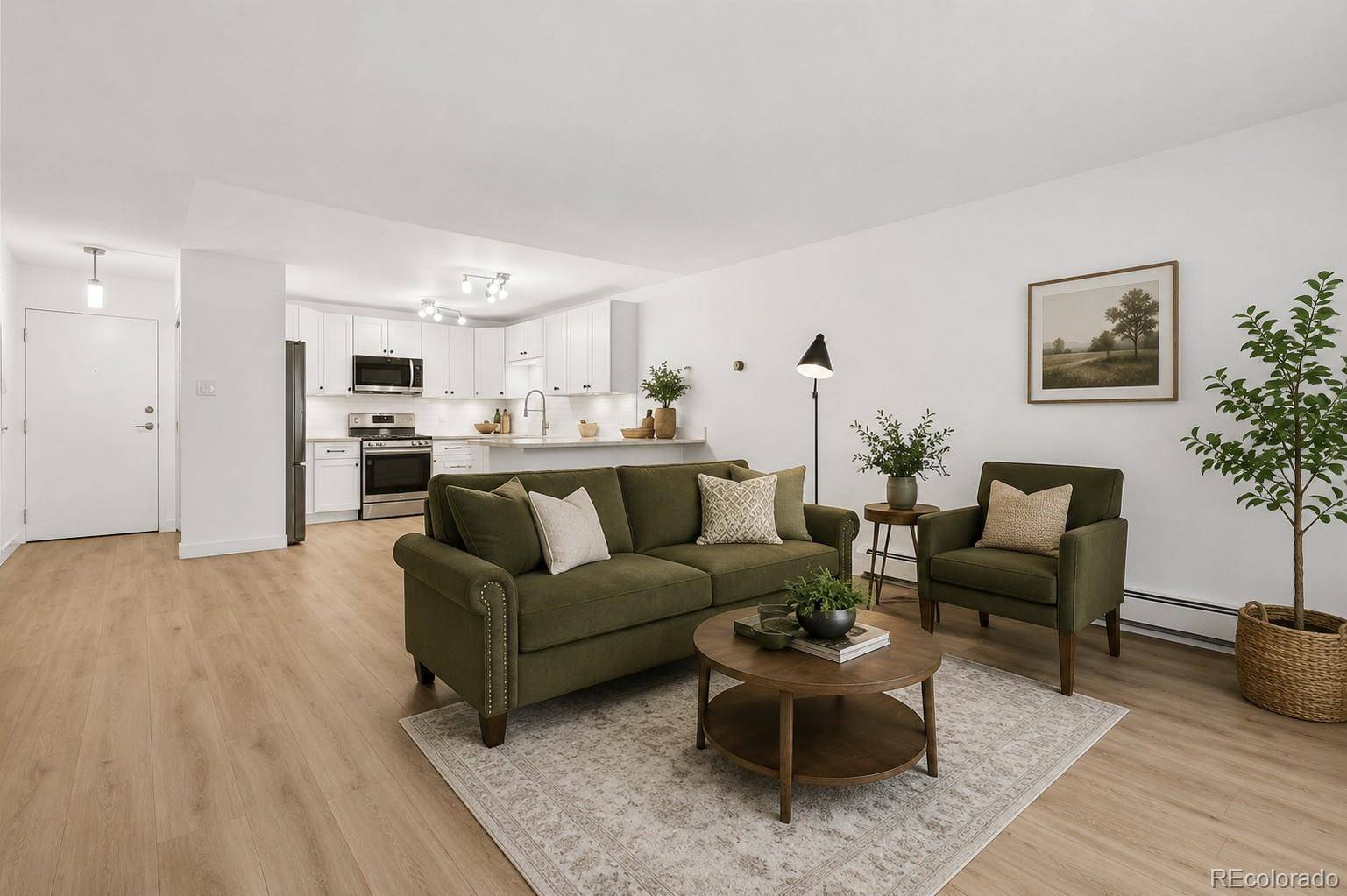 9315 E Center AVE #10B, Denver, CO 80247