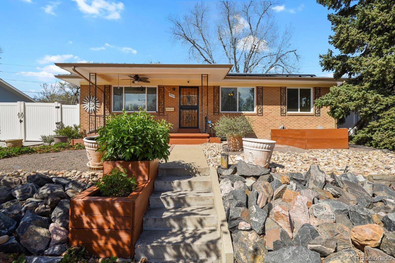 9305 W 52nd AVE, Arvada, CO 80002