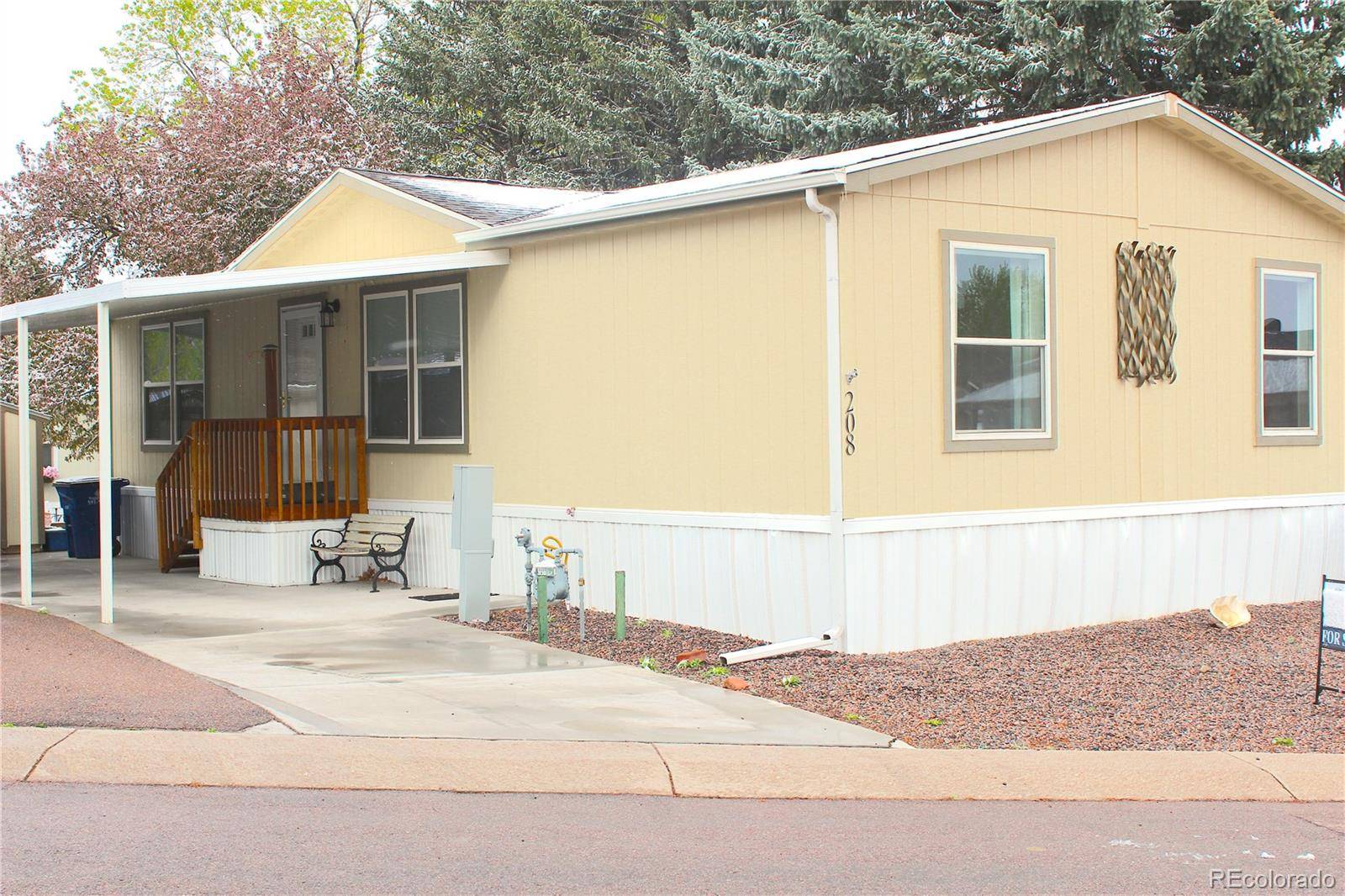 3405 Sinton RD, Colorado Springs, CO 80907