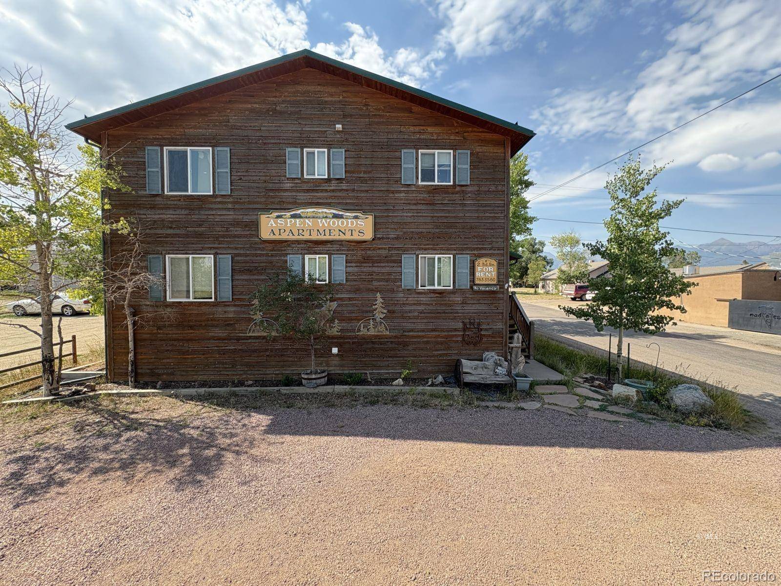 702 E Main ST, Silver Cliff, CO 81252