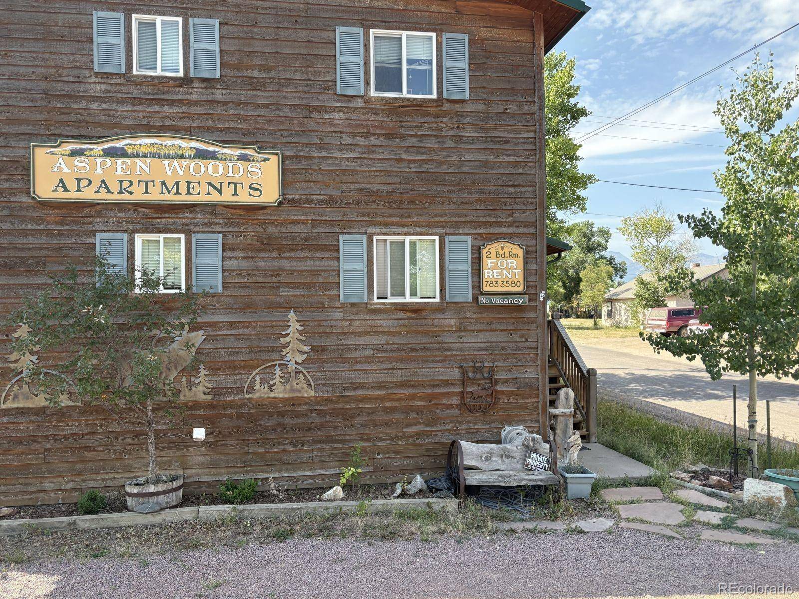702 E Main ST, Silver Cliff, CO 81252
