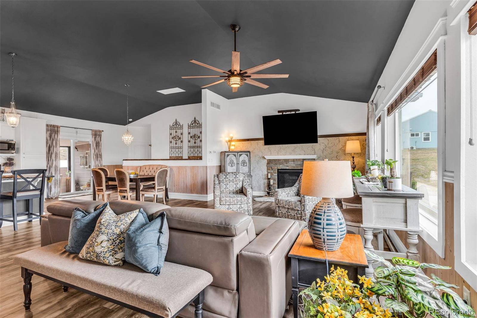 10380 Coyote LN, Rye, CO 81069