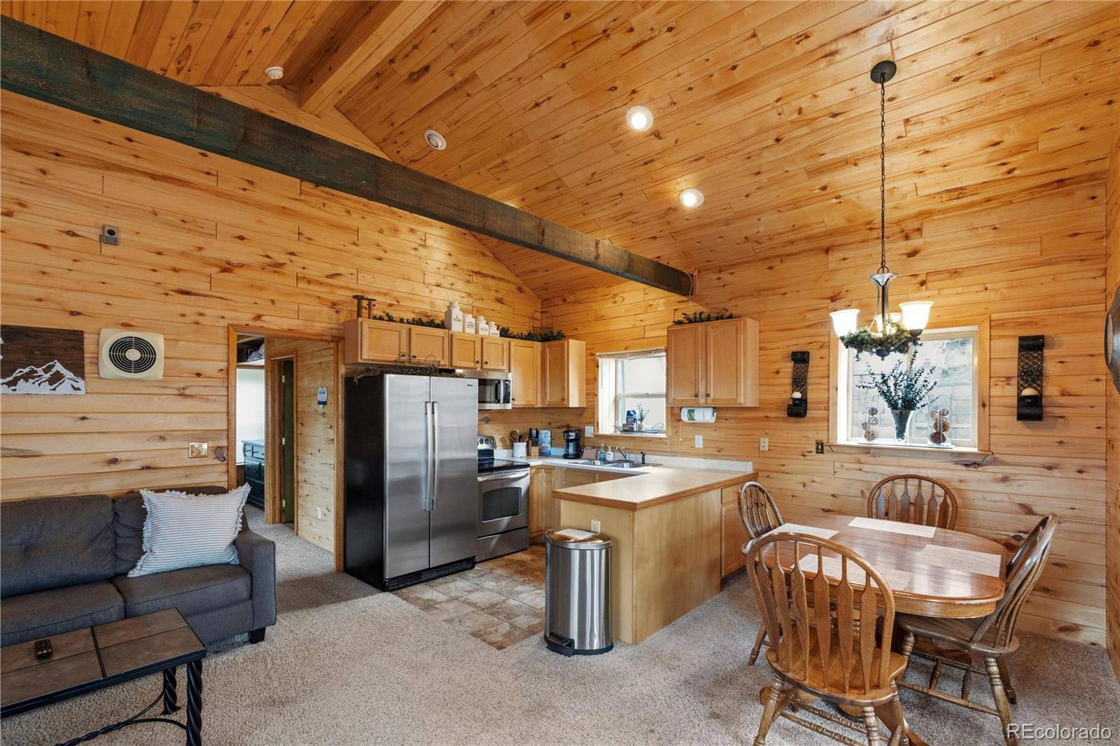 526 Wakanda TRL, Woodland Park, CO 80863