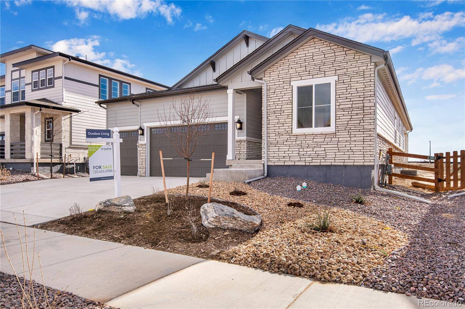 24562 E 34th AVE, Aurora, CO 80019