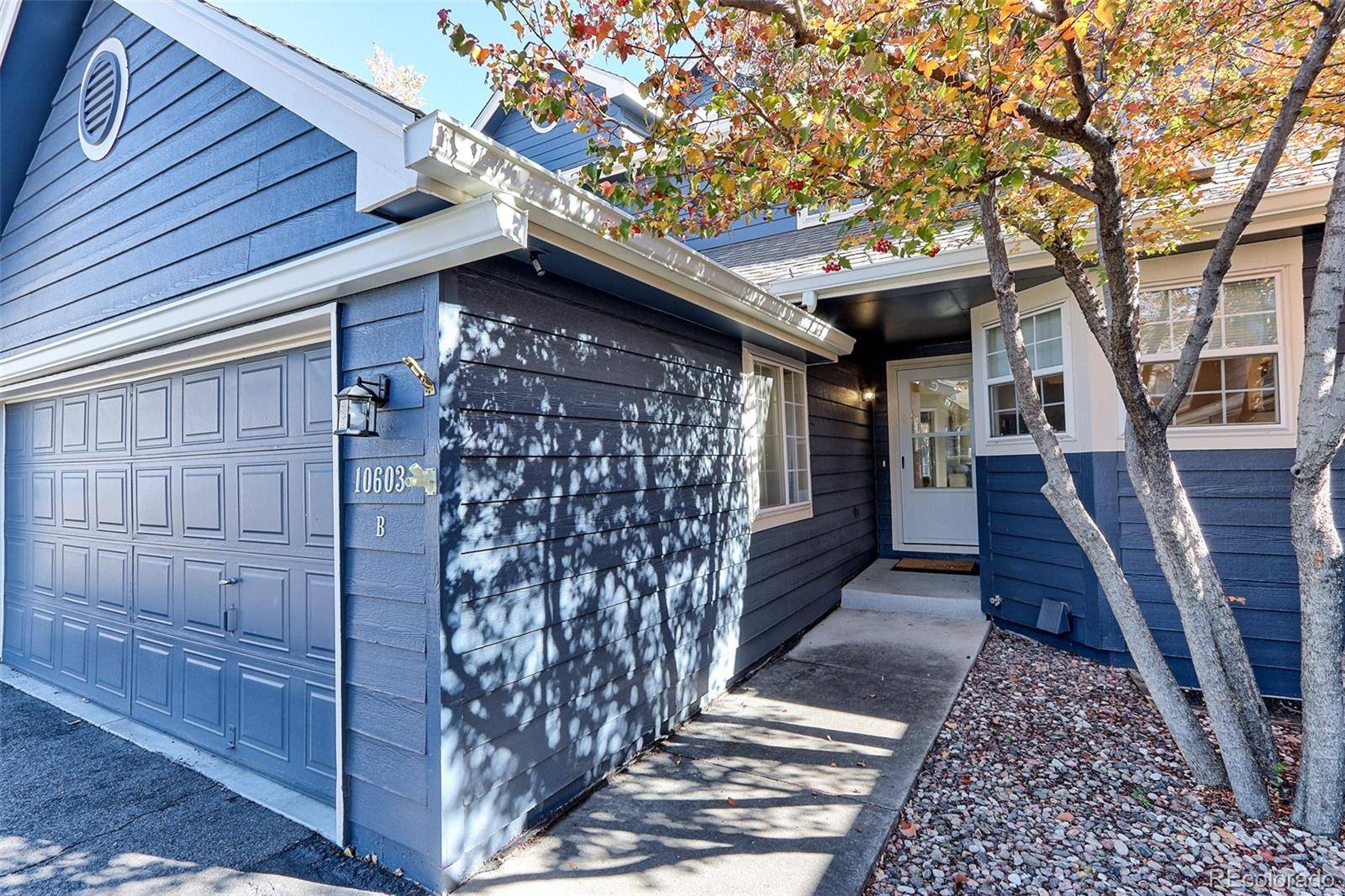 10603 W Dumbarton CIR #B, Littleton, CO 80127