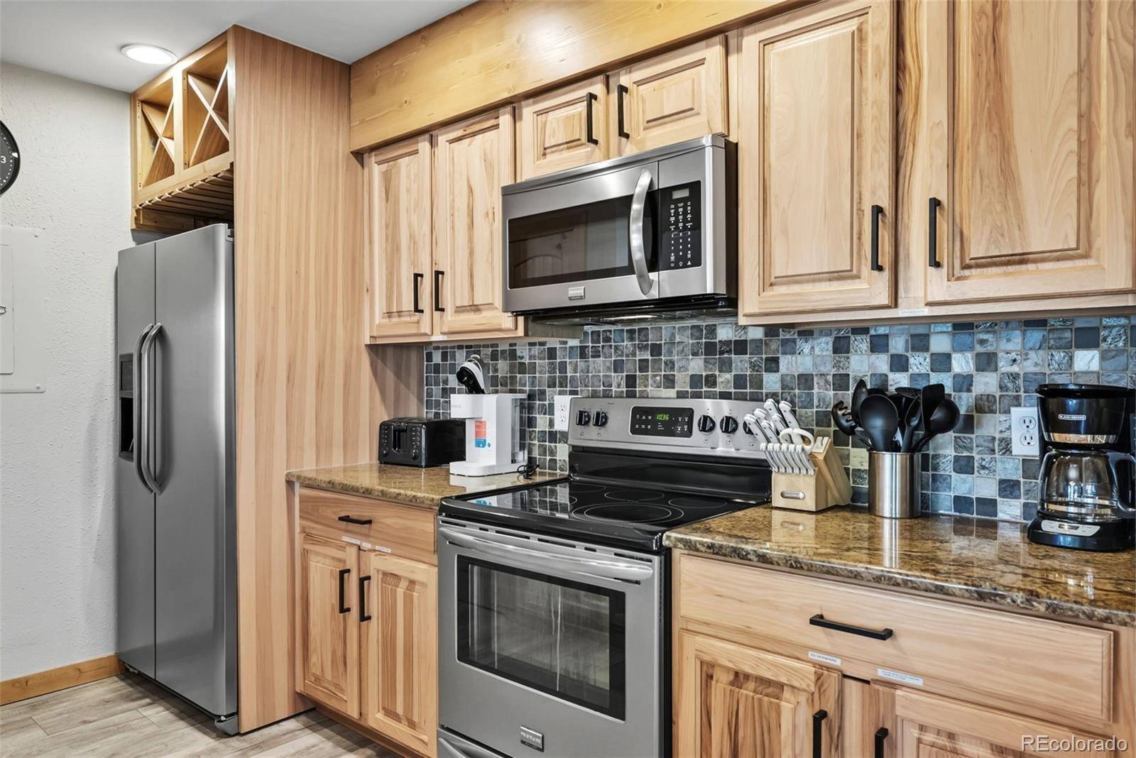 325 Four O Clock RD #B103, Breckenridge, CO 80424