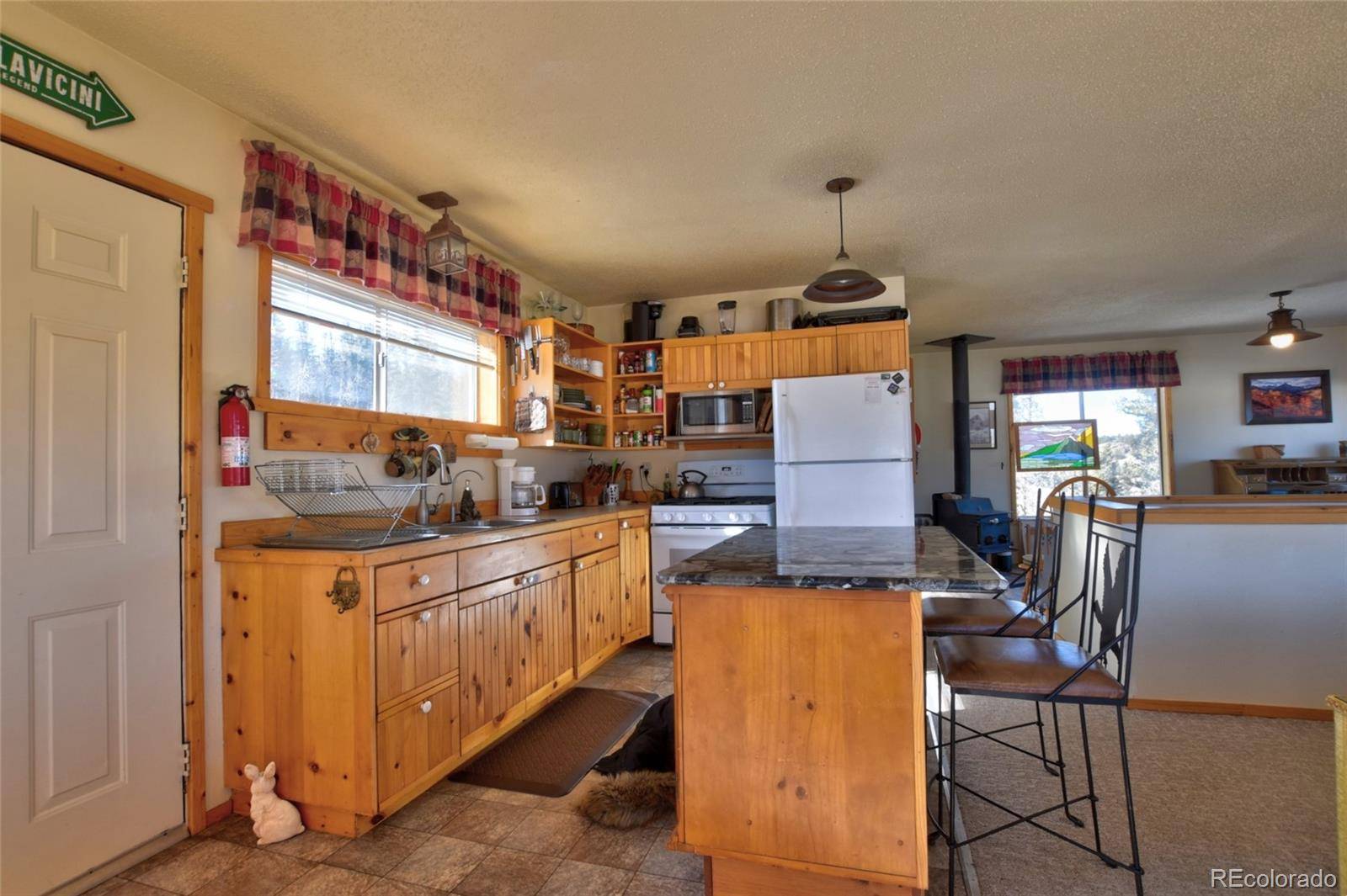 201 Bronco CIR, Como, CO 80432