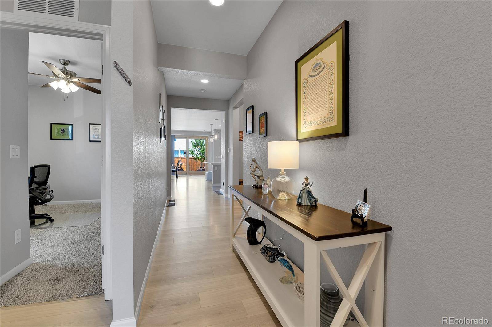 27853 E 8th AVE, Aurora, CO 80018