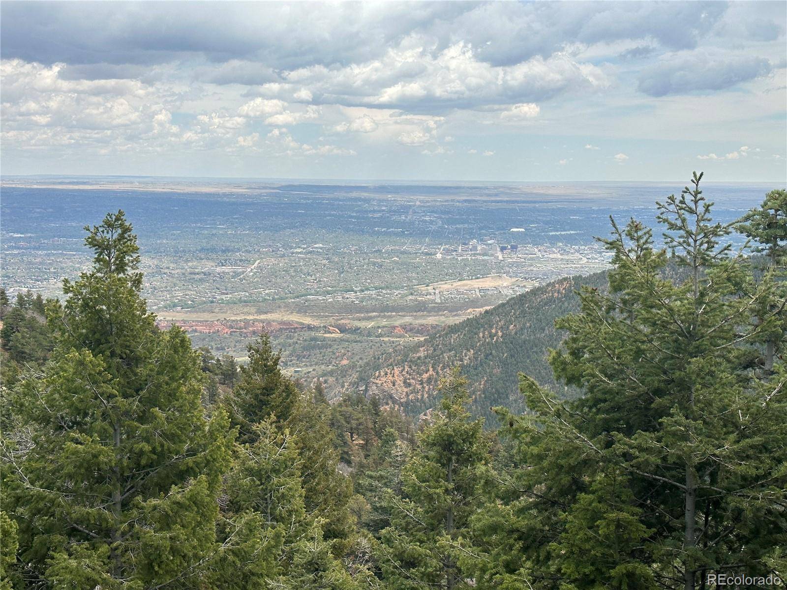 275 Upper Vista RD, Manitou Springs, CO 80829