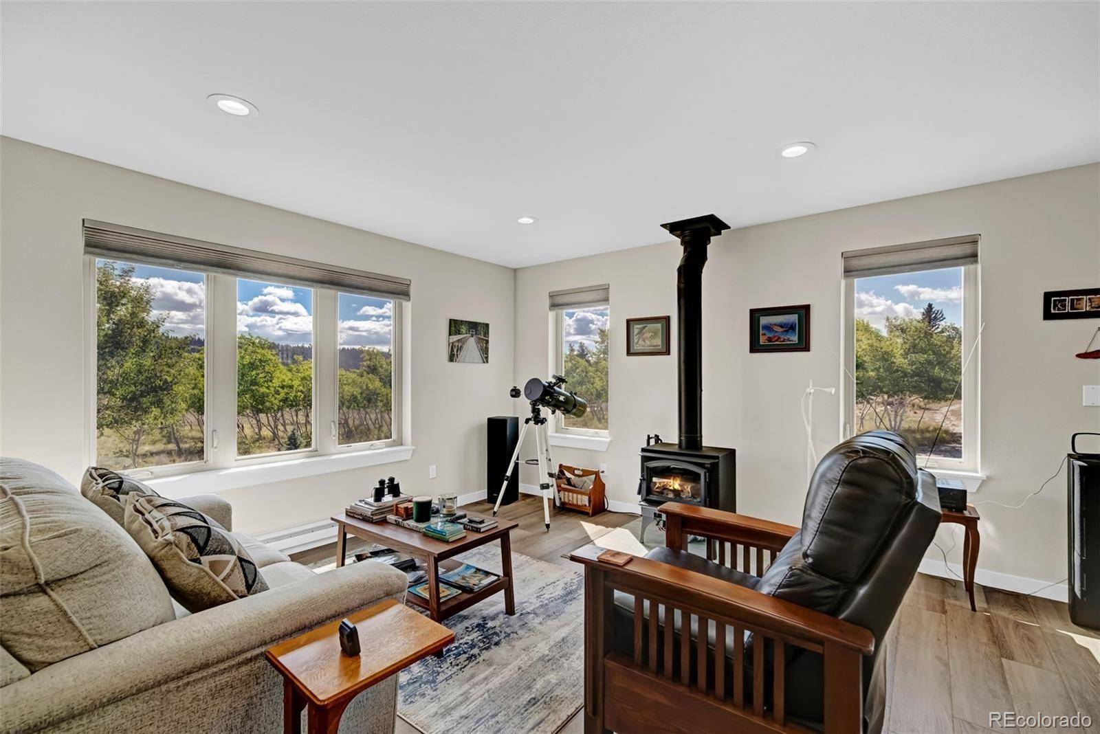 207 Overland CIR, Jefferson, CO 80456