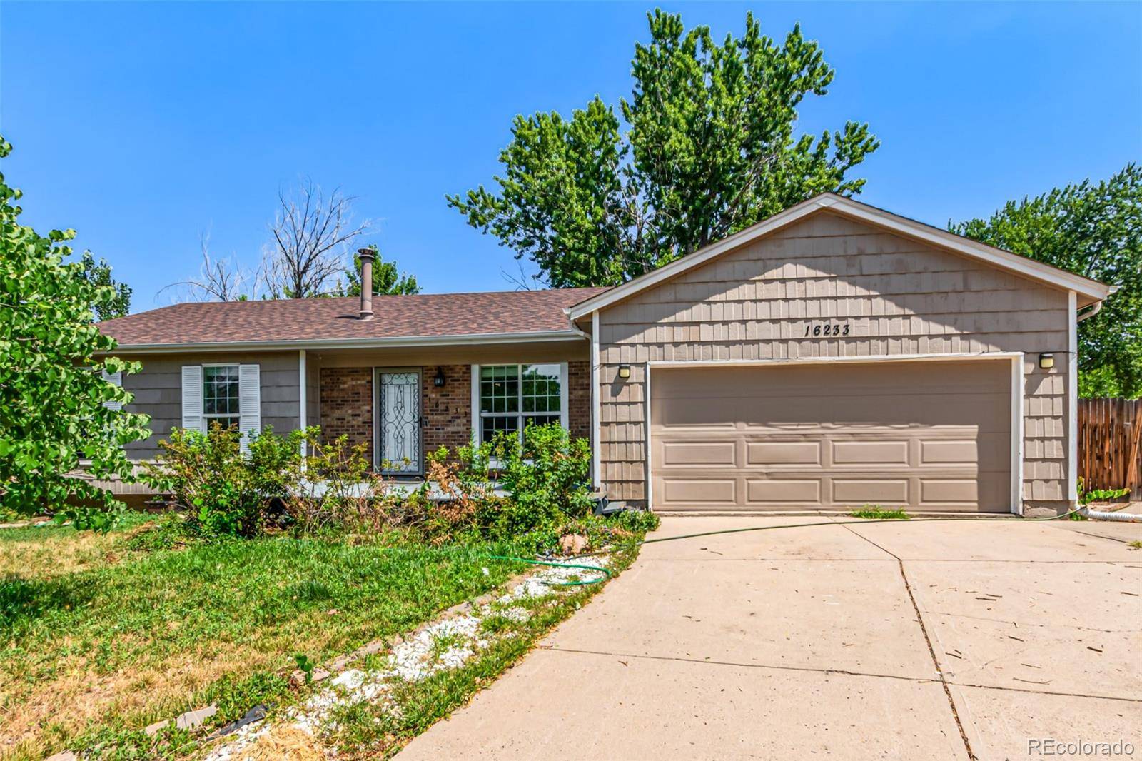 16233 E Louisiana PL, Aurora, CO 80017