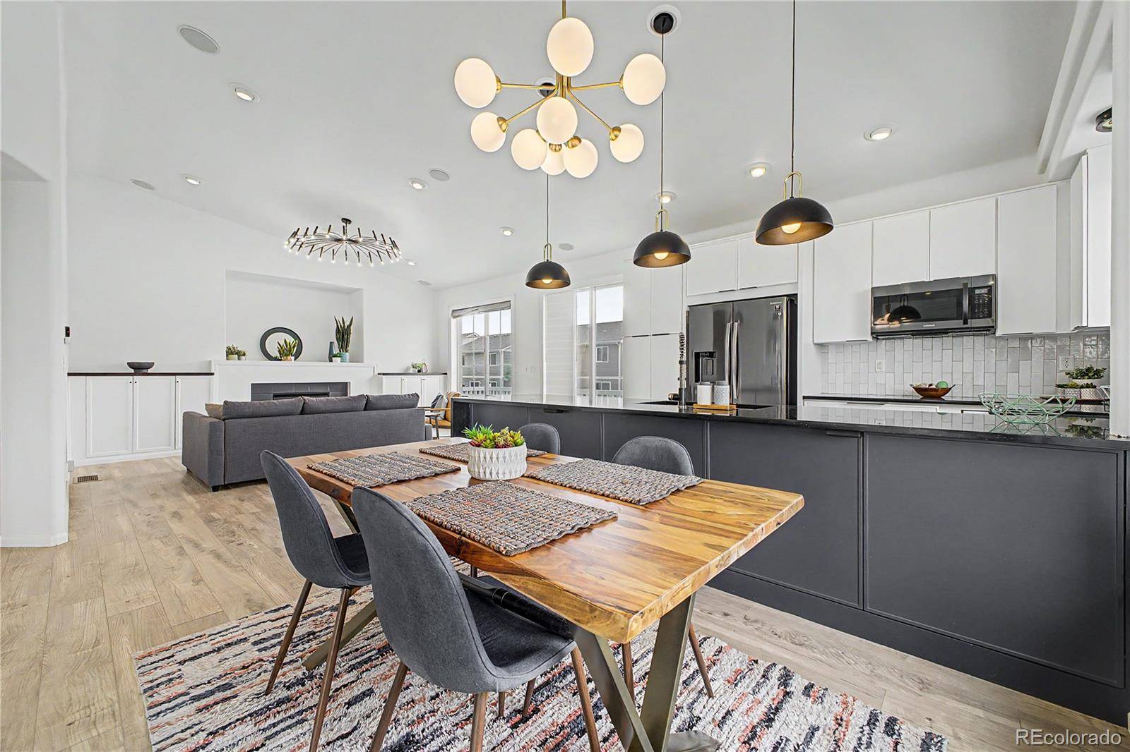 5552 Killarney ST, Denver, CO 80249