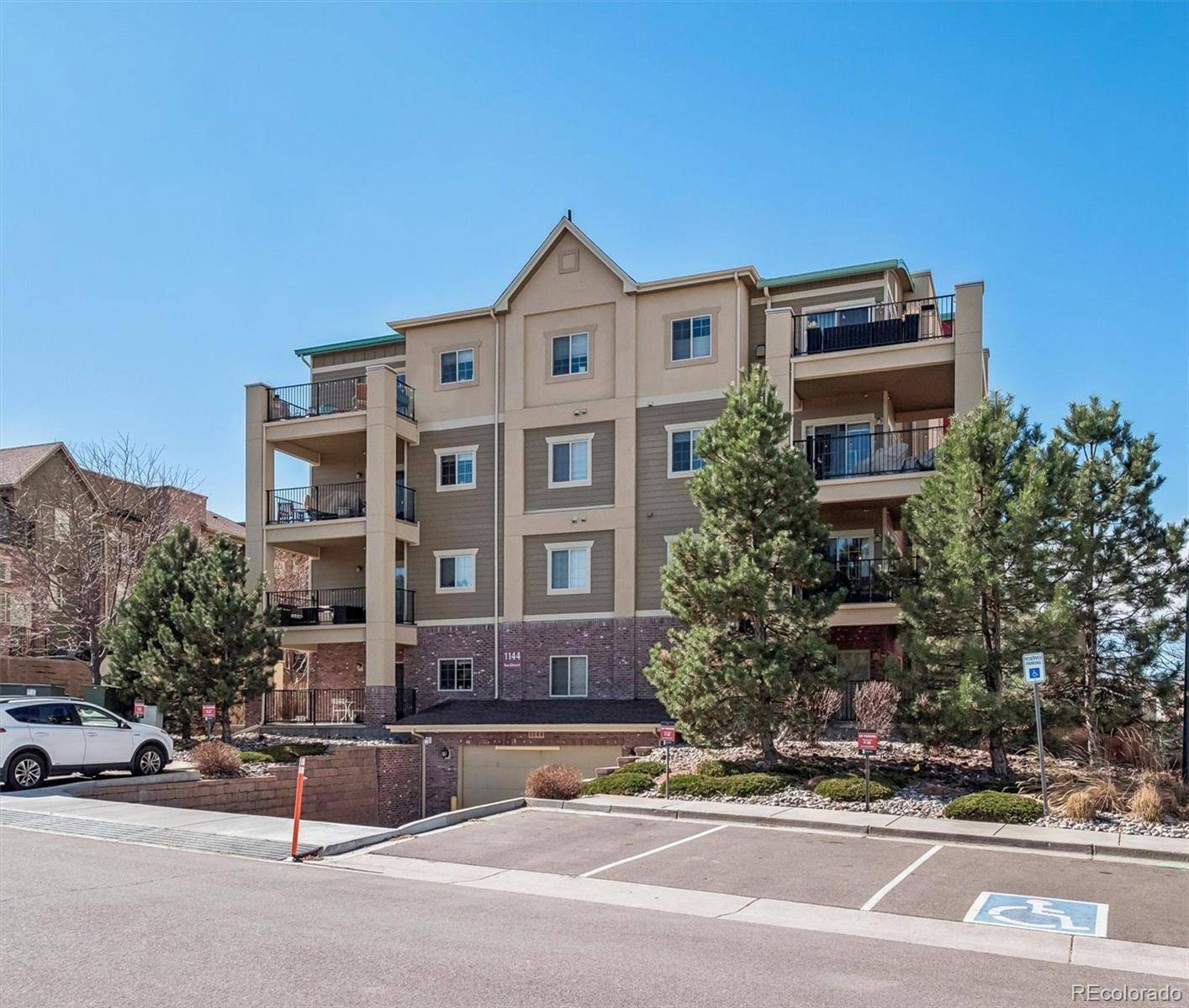 1144 Rockhurst DR #107, Highlands Ranch, CO 80129