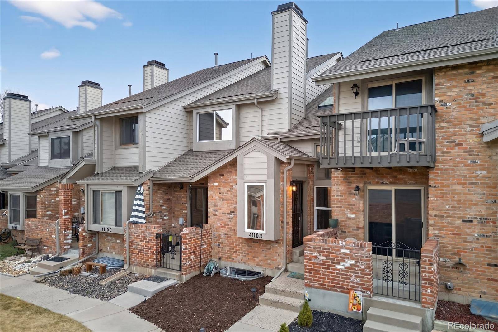 4110 S Evanston CIR #B, Aurora, CO 80014
