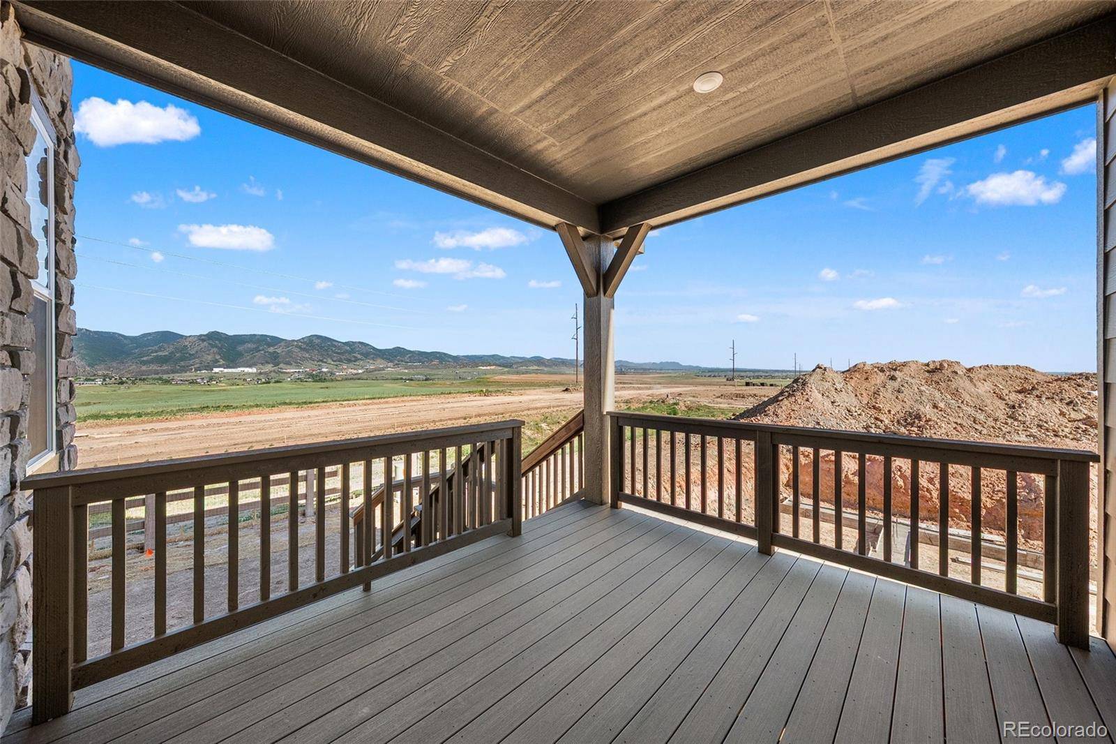 8669 Leaf Sedge LN, Littleton, CO 80125