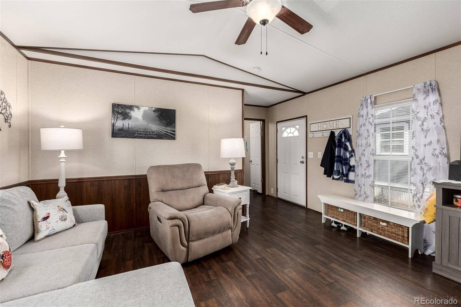 1801 W 92nd AVE, Denver, CO 80260