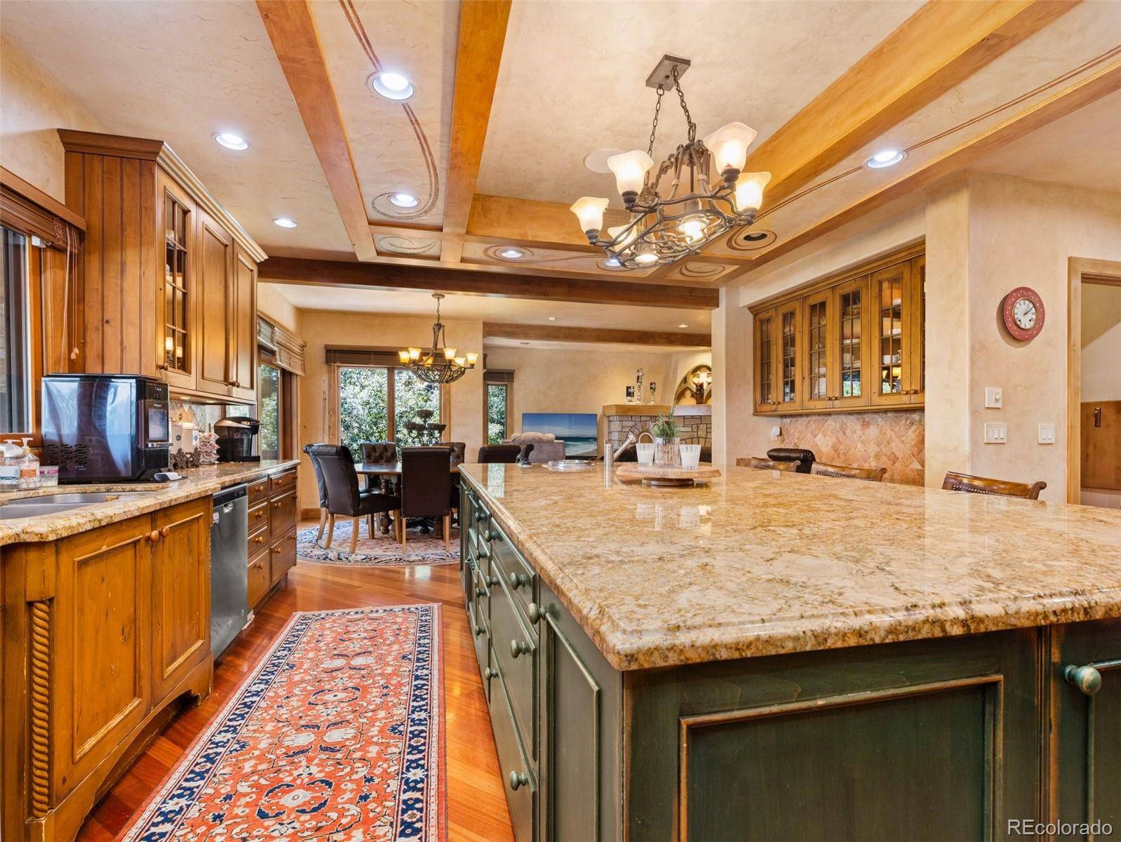 183 E Greenway AVE, Pueblo, CO 81007