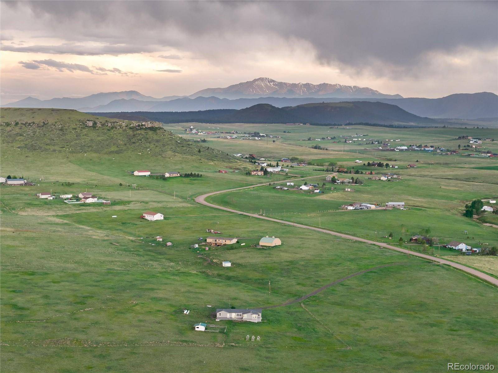 11100 Haskel Creek RD, Larkspur, CO 80118