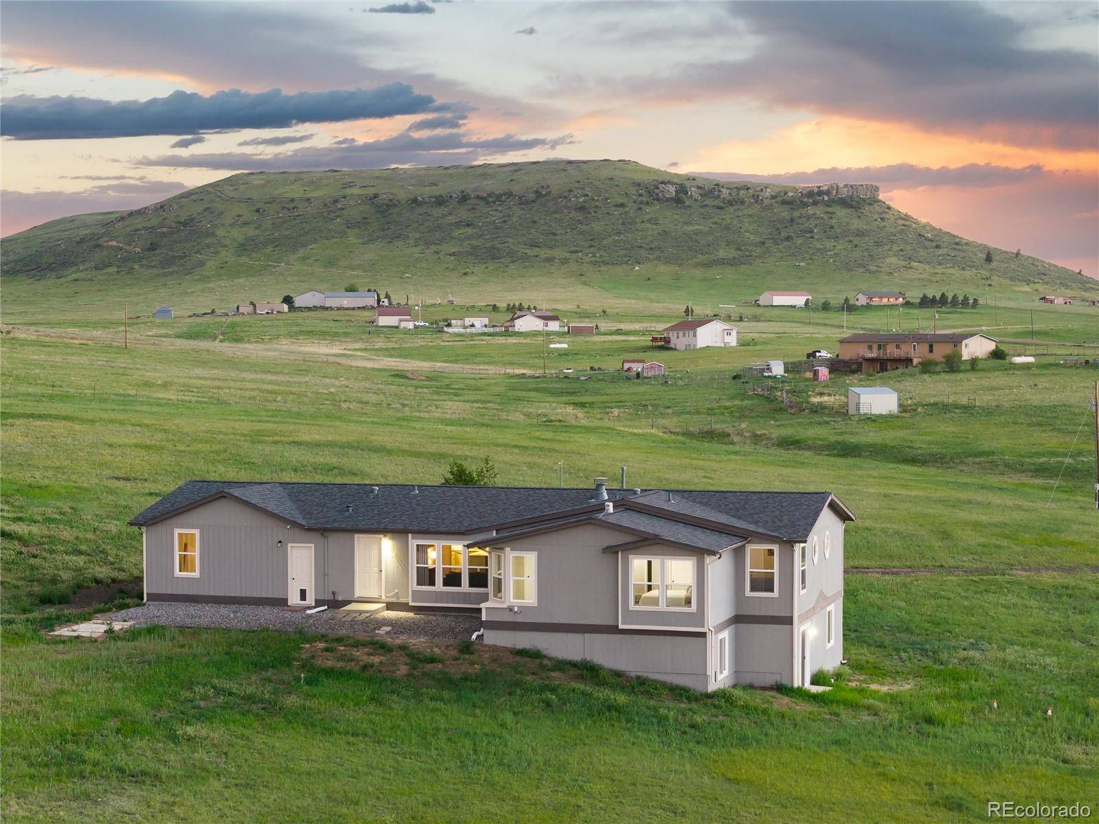 11100 Haskel Creek RD, Larkspur, CO 80118