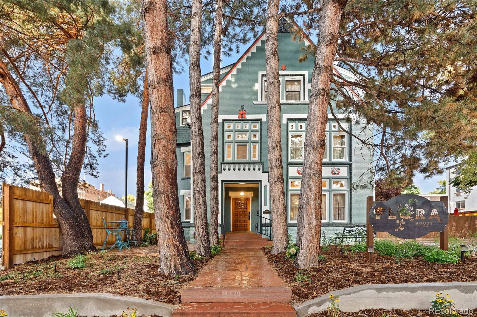 1430 Race ST, Denver, CO 80206
