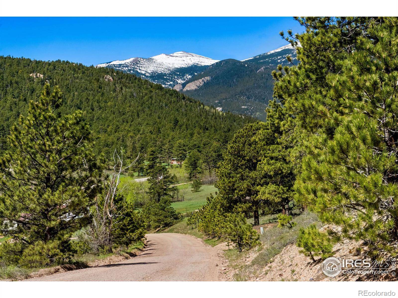 223 Taylor RD, Lyons, CO 80540