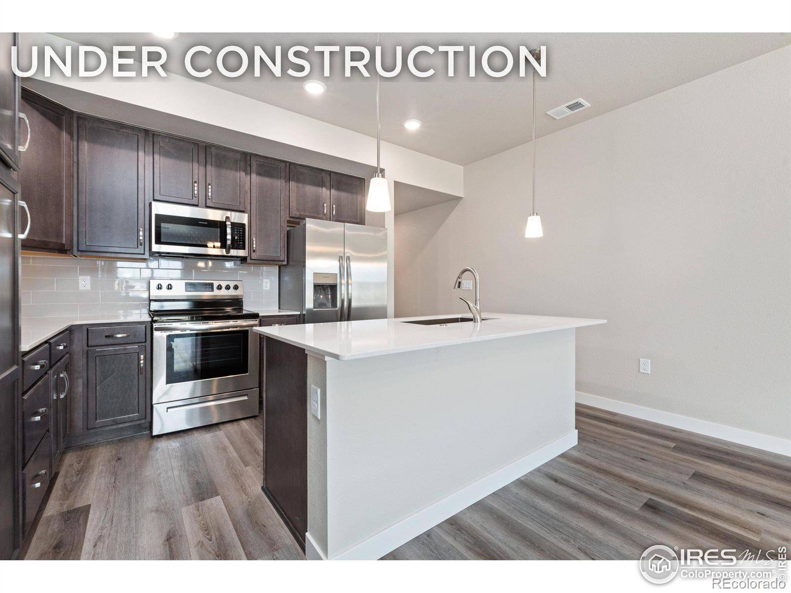 410 High Point DR #103, Longmont, CO 80504