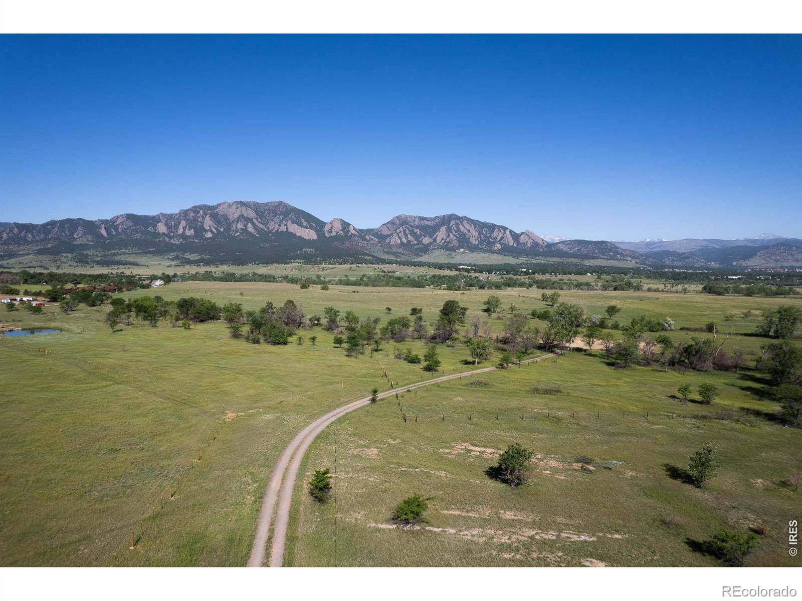 1085 S Cherryvale RD, Boulder, CO 80303