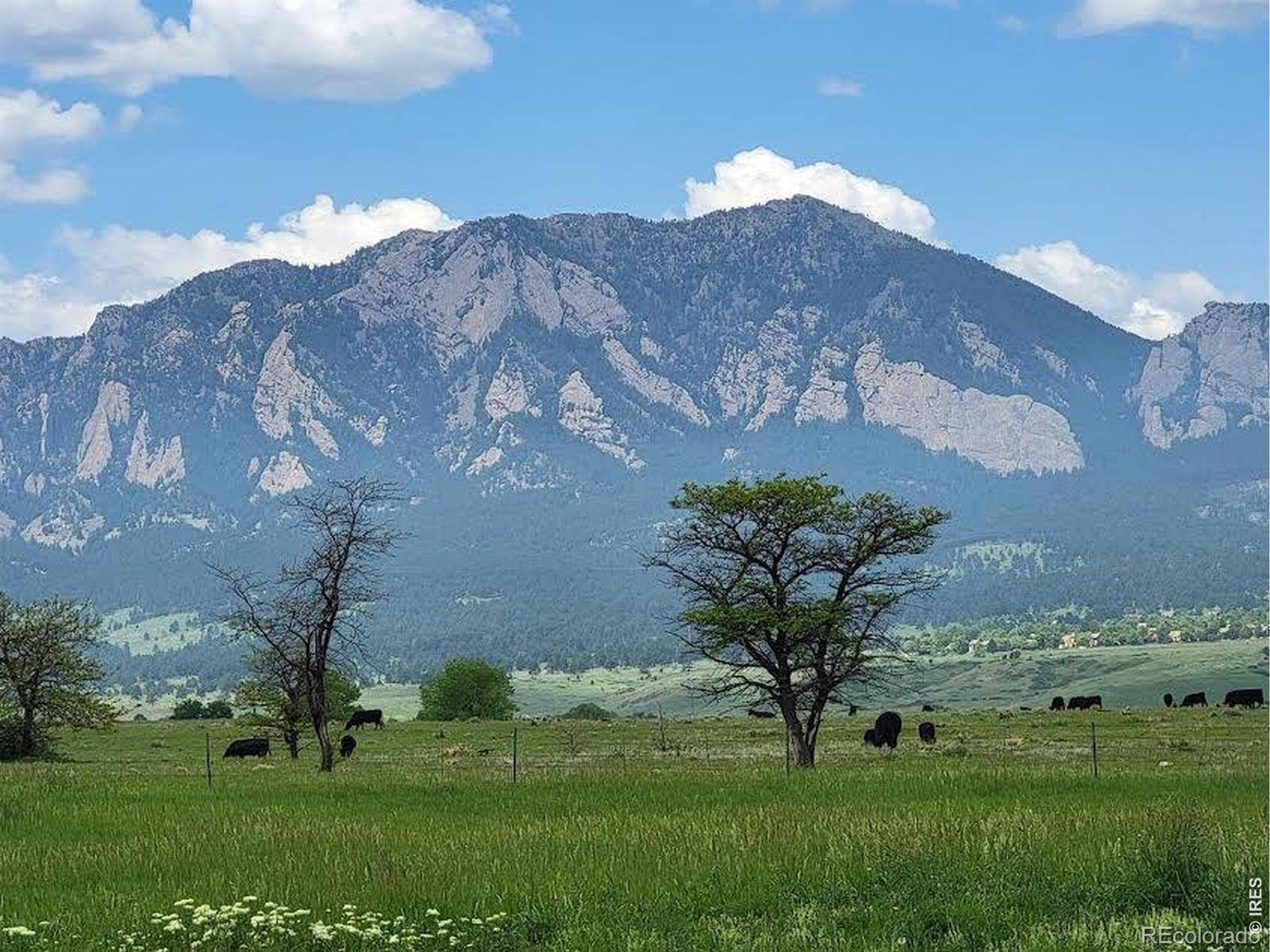 1085 S Cherryvale RD, Boulder, CO 80303