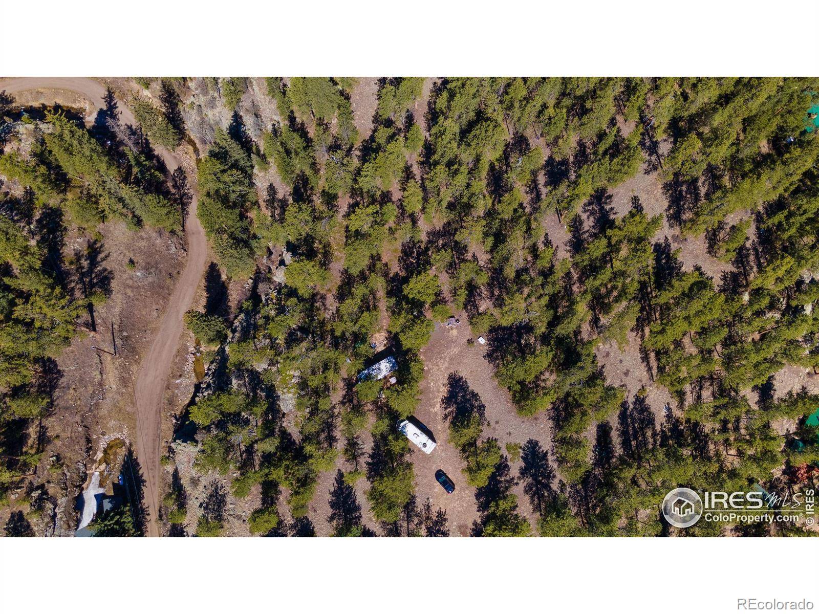 105 Fox Creek RD, Glen Haven, CO 80532