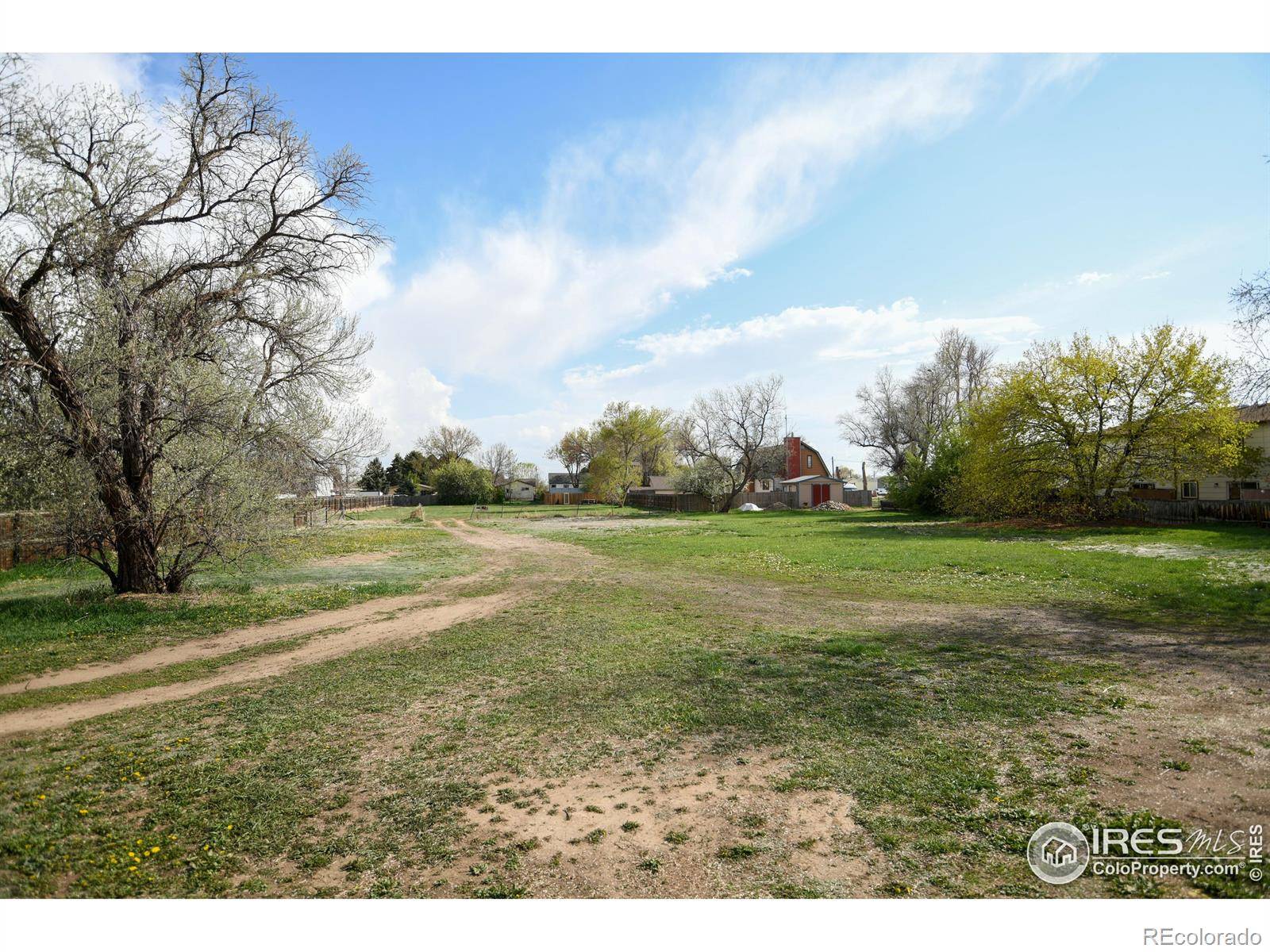 1 Bimson AVE, Berthoud, CO 80513