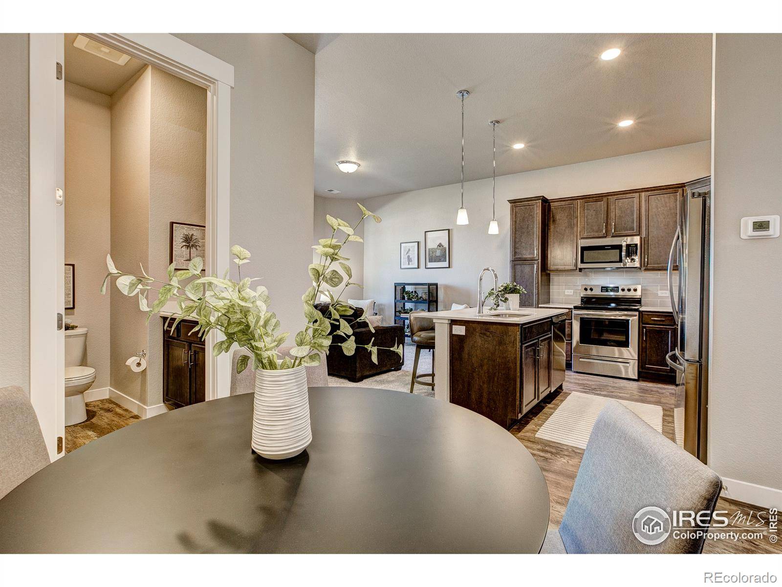 420 High Point DR #102, Longmont, CO 80504