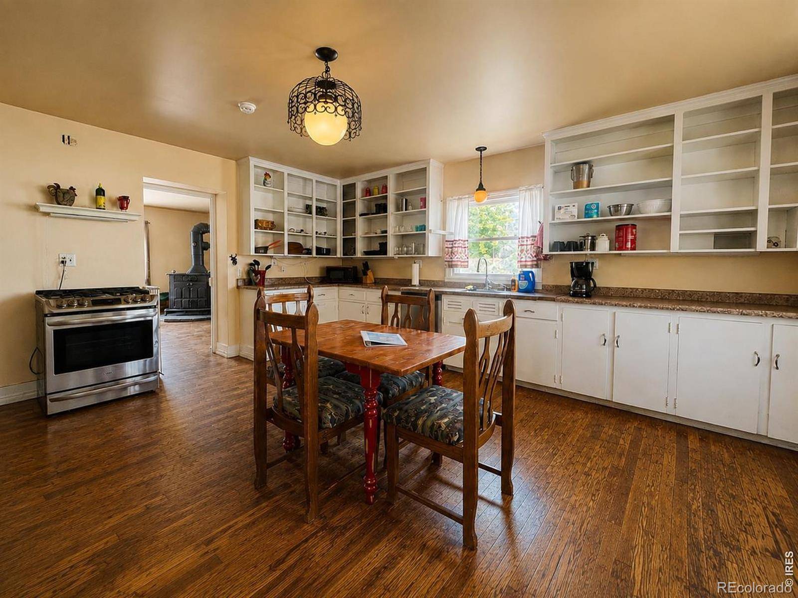 432 LaFever ST, Walden, CO 80480