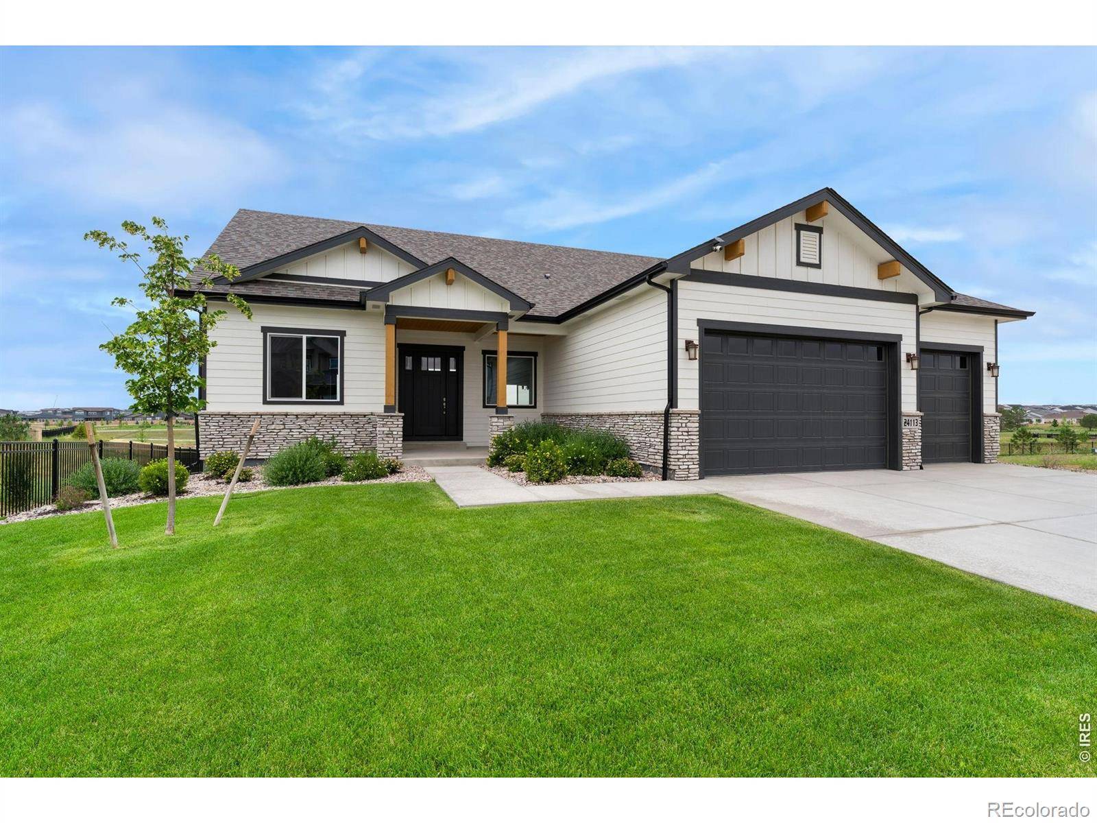 24113 E 36th PL, Aurora, CO 80019