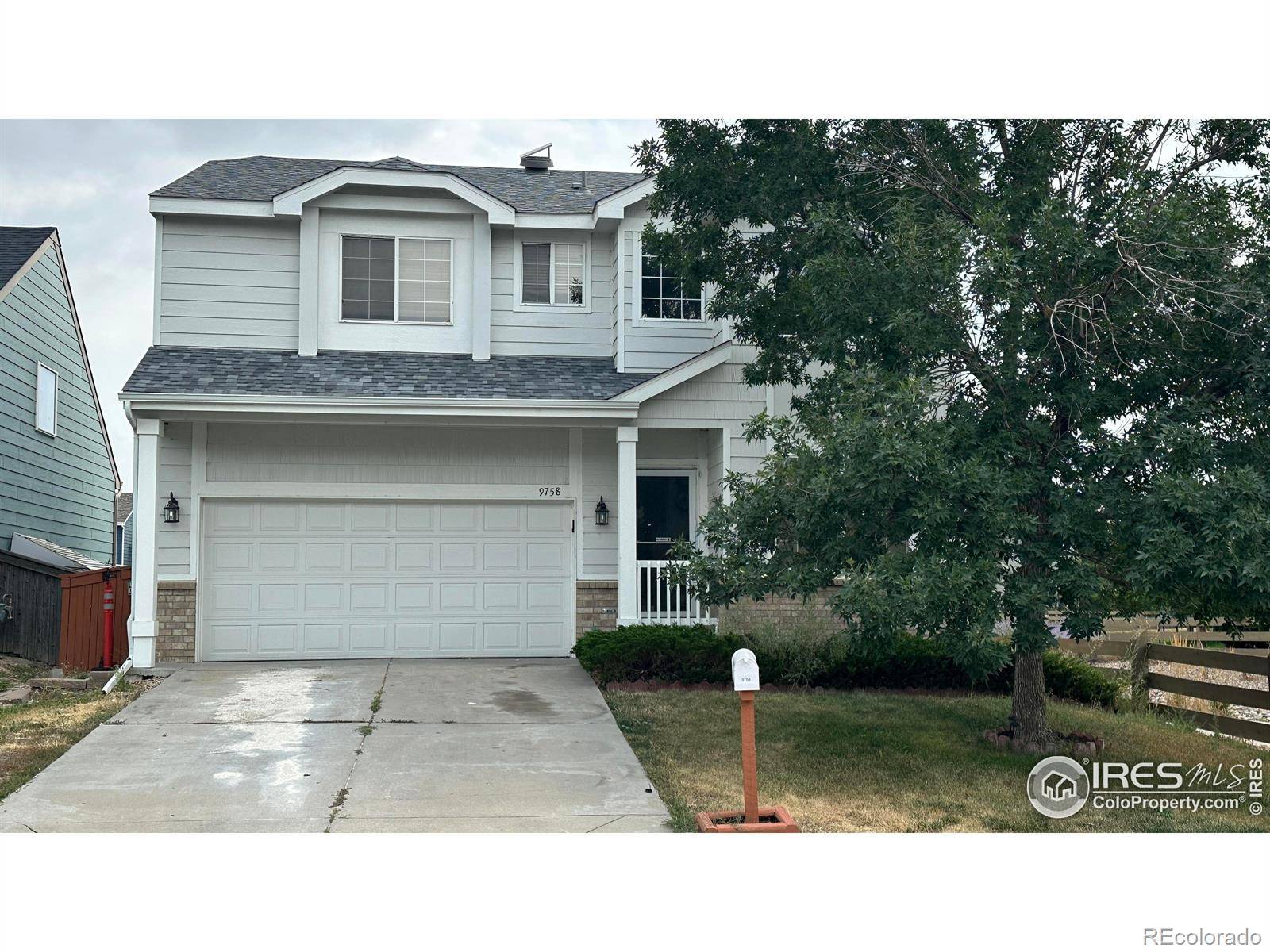 9758 Joliet CIR, Commerce City, CO 80022